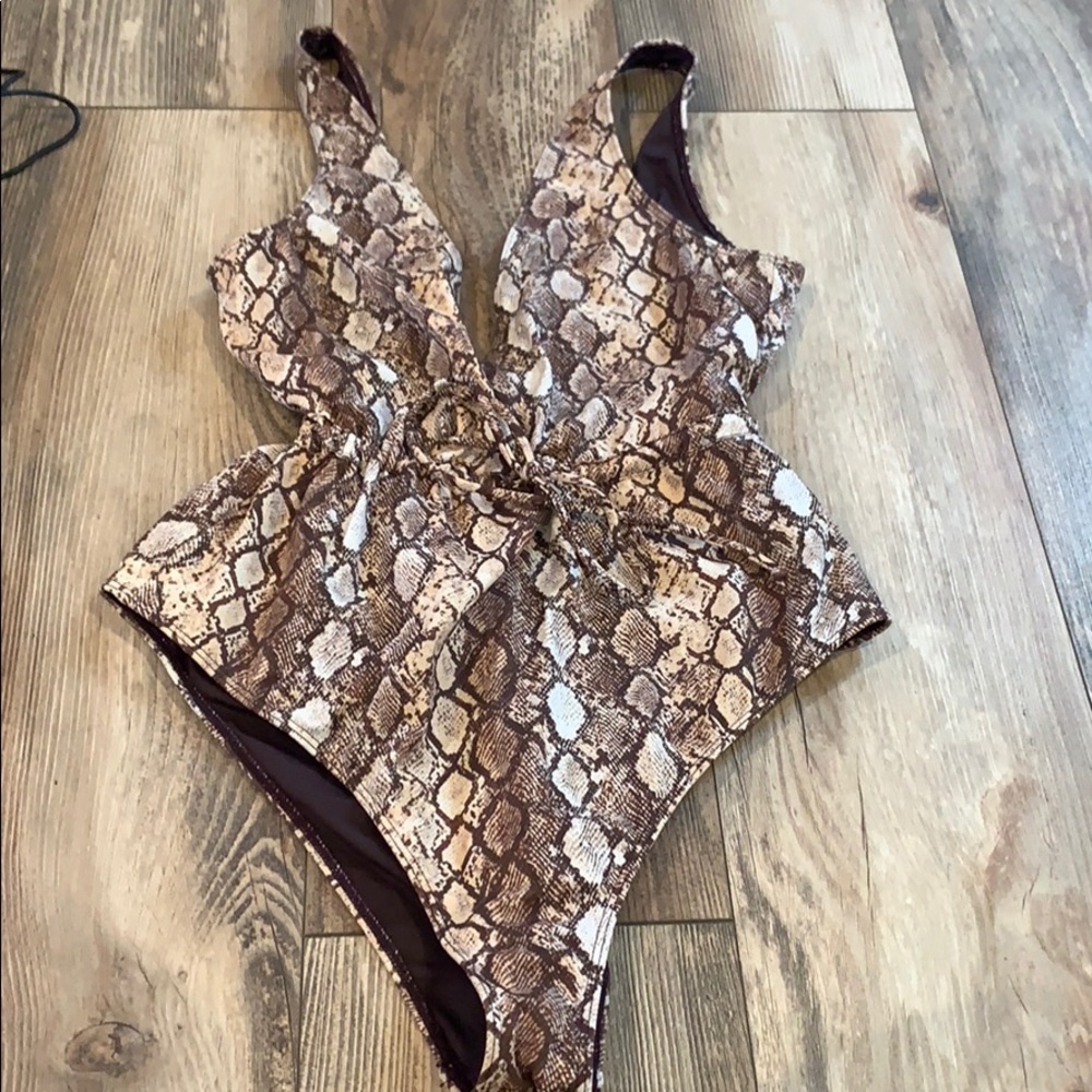 Excellent condition sexy one piece